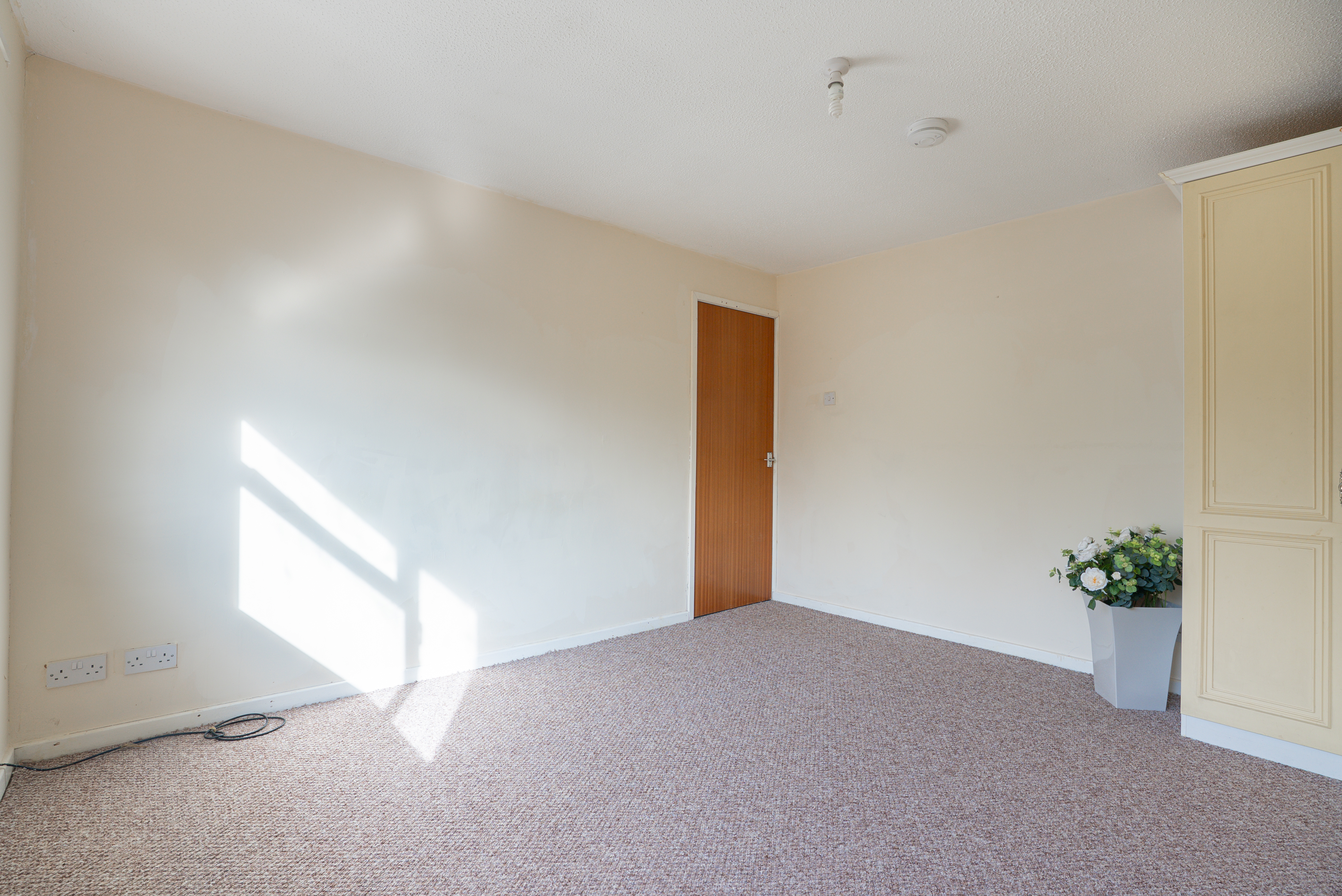 Summerfields, Rhostyllen, LL14, photo 14