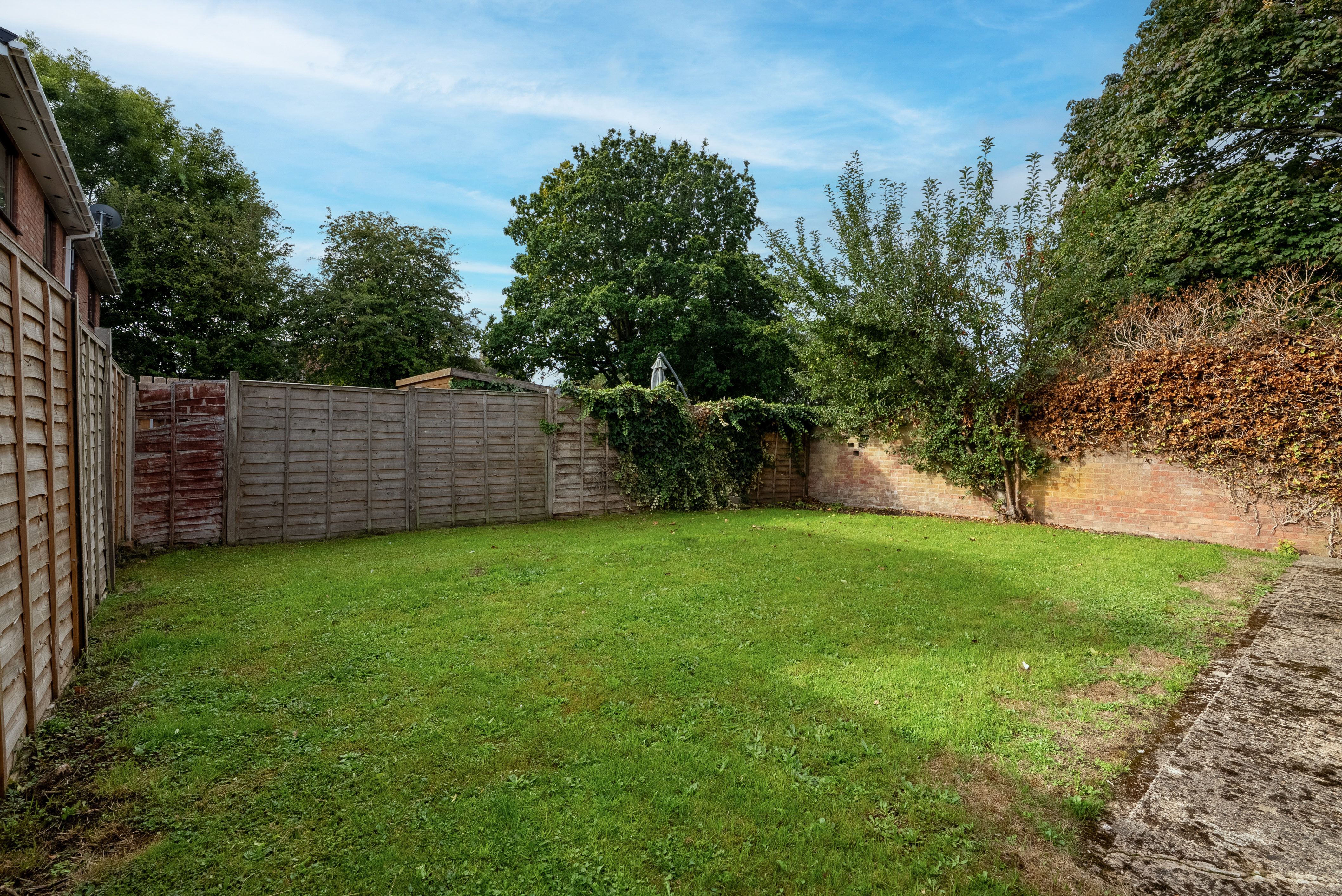 Summerfields, Rhostyllen, LL14, photo 4