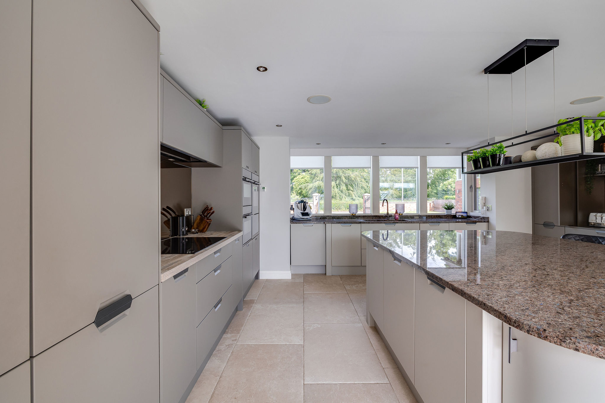 Chester Road, Rossett, LL12, photo 9