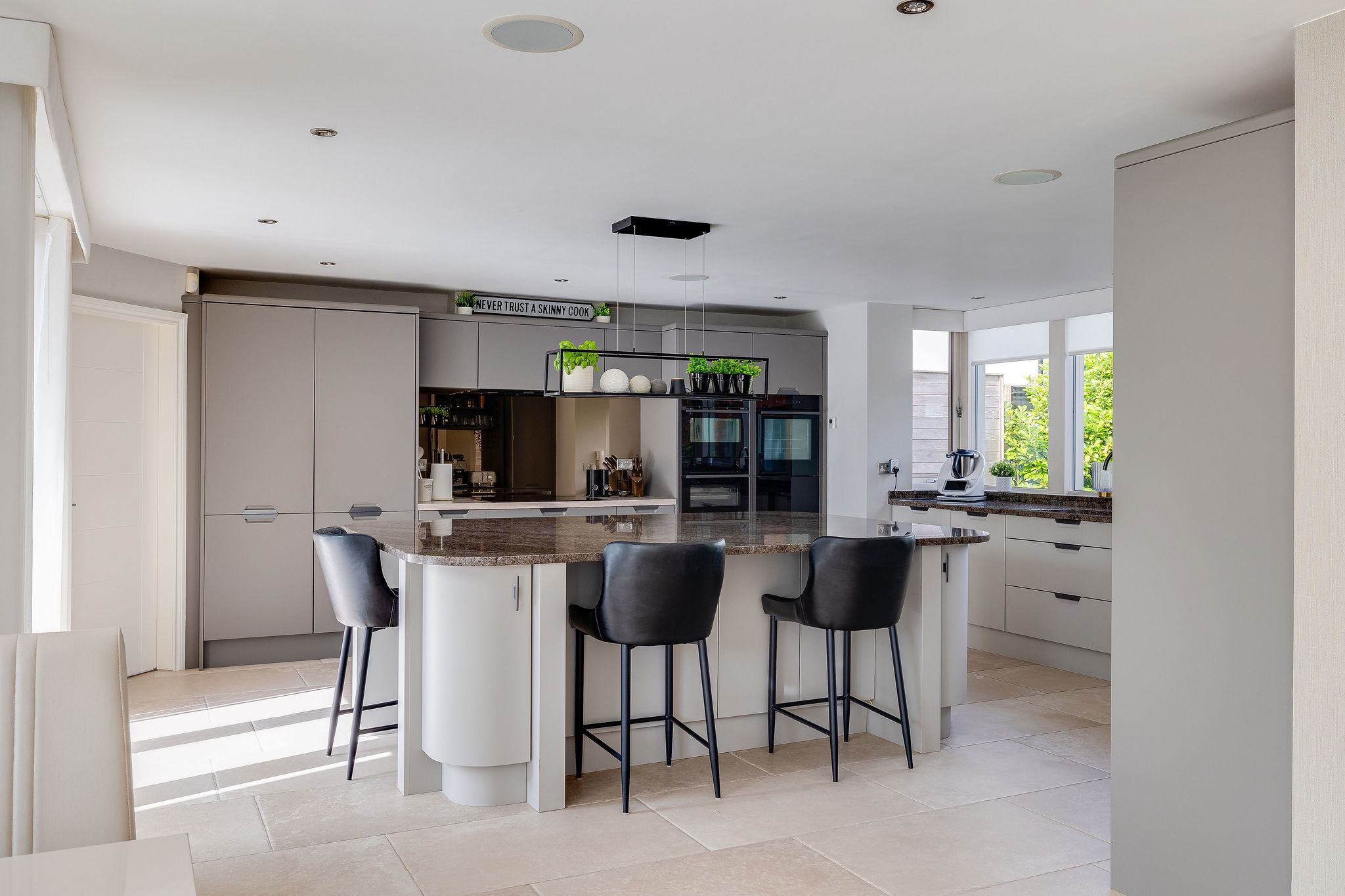 Chester Road, Rossett, LL12, photo 5