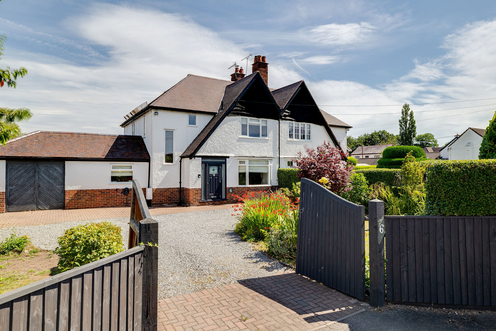 Long Lane, Chester, CH2