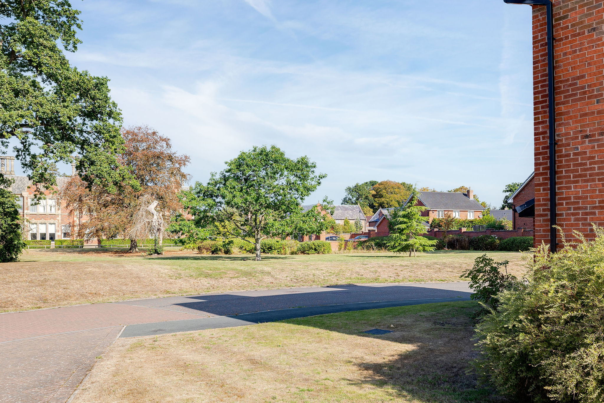 Bronte Walk, Backford, CH1, photo 26