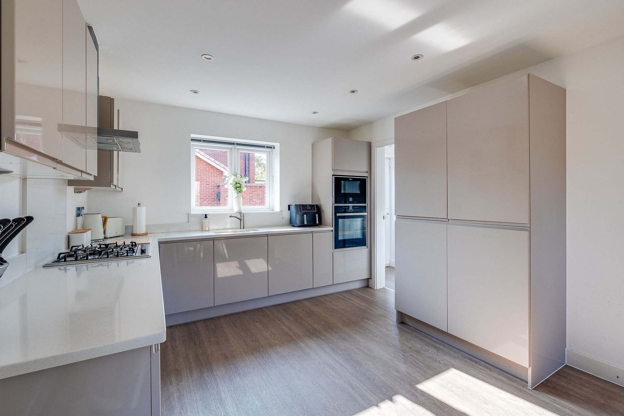 Bronte Walk, Backford, CH1, photo 8