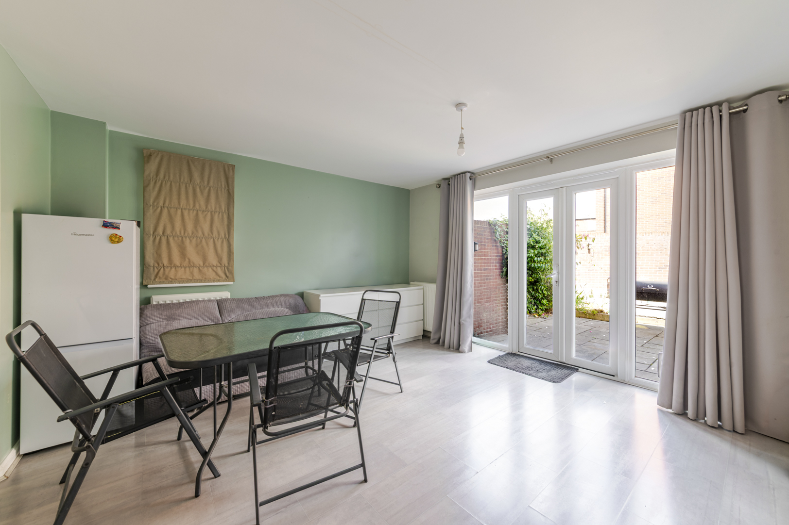 Manners Court, Saighton, CH3, photo 6