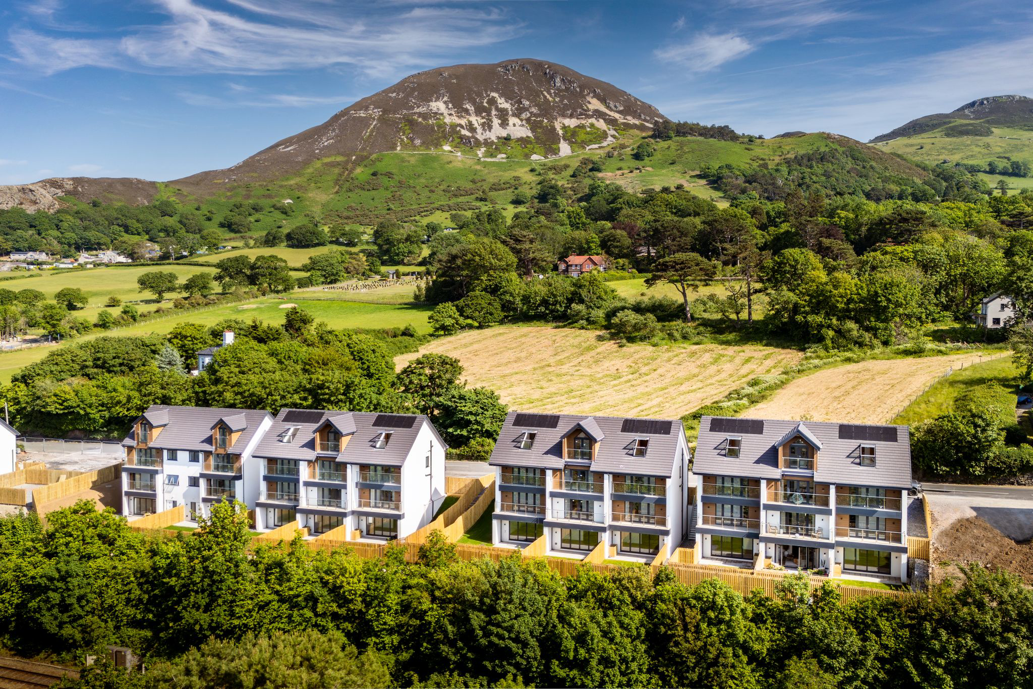 Galwad Y Mor, Penmaenmawr, LL34