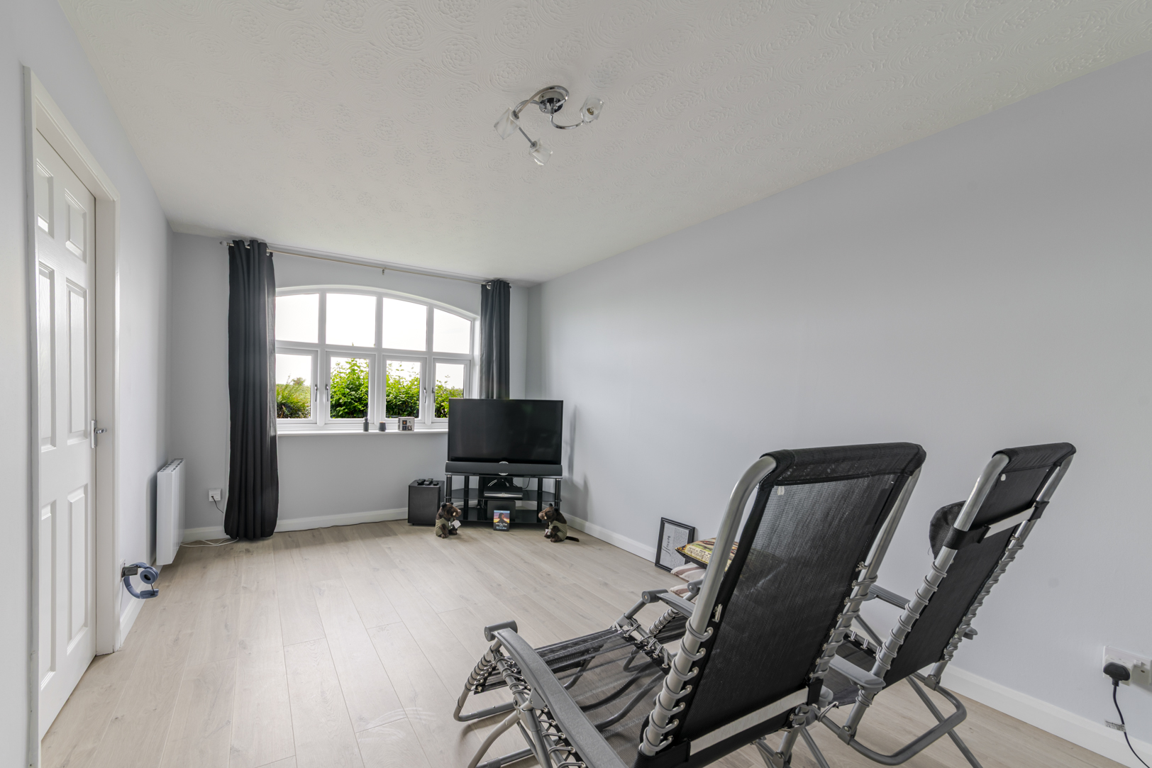 South Pier Road, Ellesmere Port, CH65, photo 5