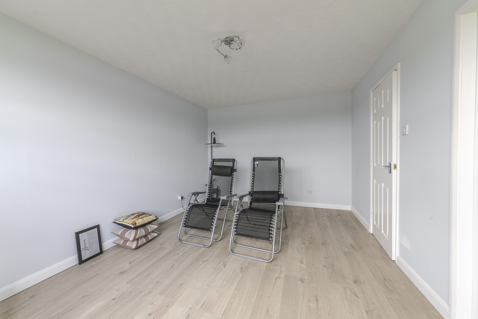 South Pier Road, Ellesmere Port, CH65, photo 6