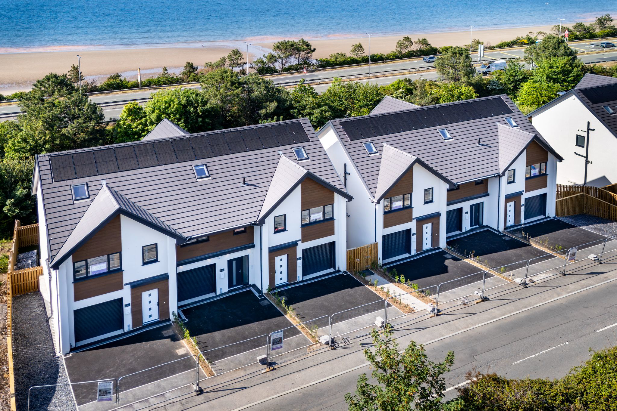 Galwad Y Mor, Penmaenmawr, LL34