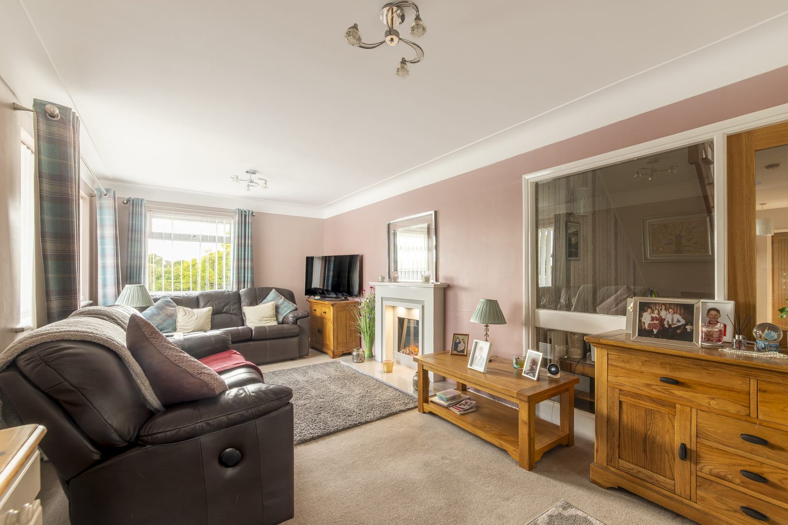 Belle Vue Lane, Guilden Sutton, CH3, photo 7