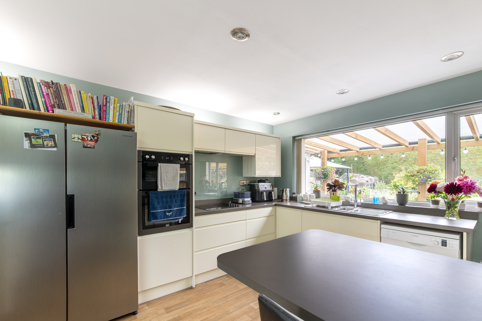 Belle Vue Lane, Guilden Sutton, CH3, photo 4