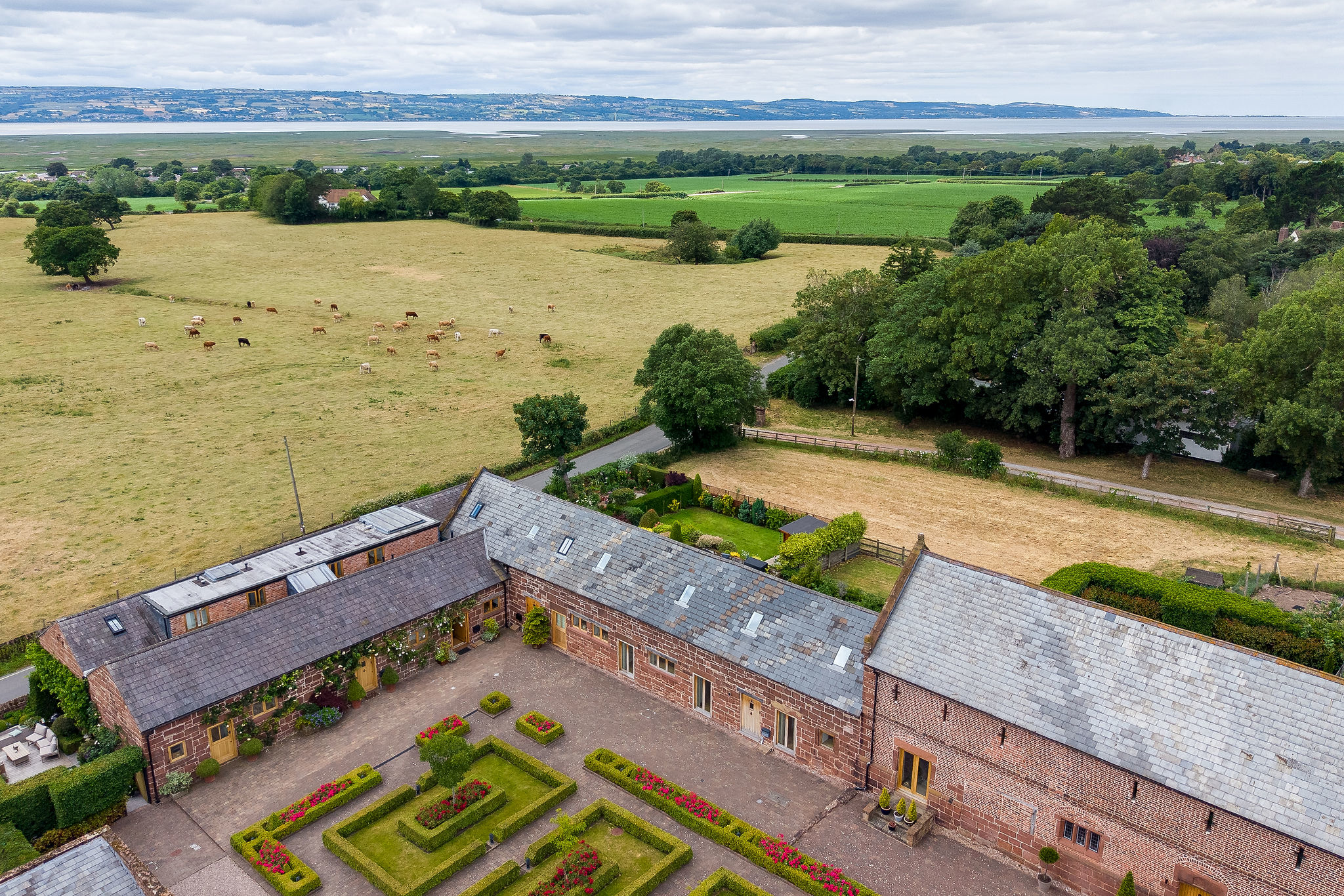 The Runnell, Neston, CH64, photo 4