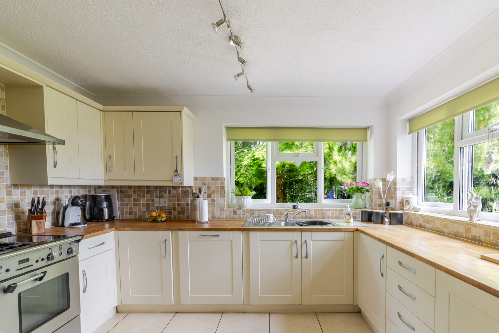Kiln Lane, Cross Lanes, LL13, photo 11
