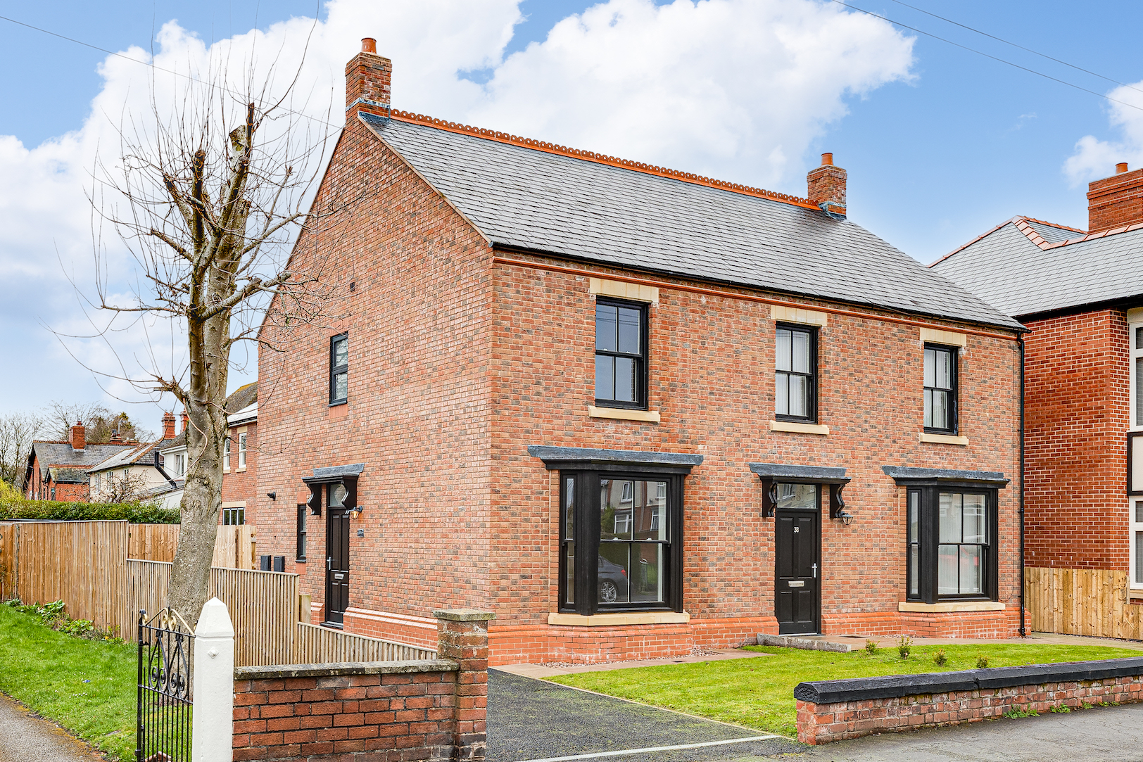 Percy Road, Wrexham, LL13