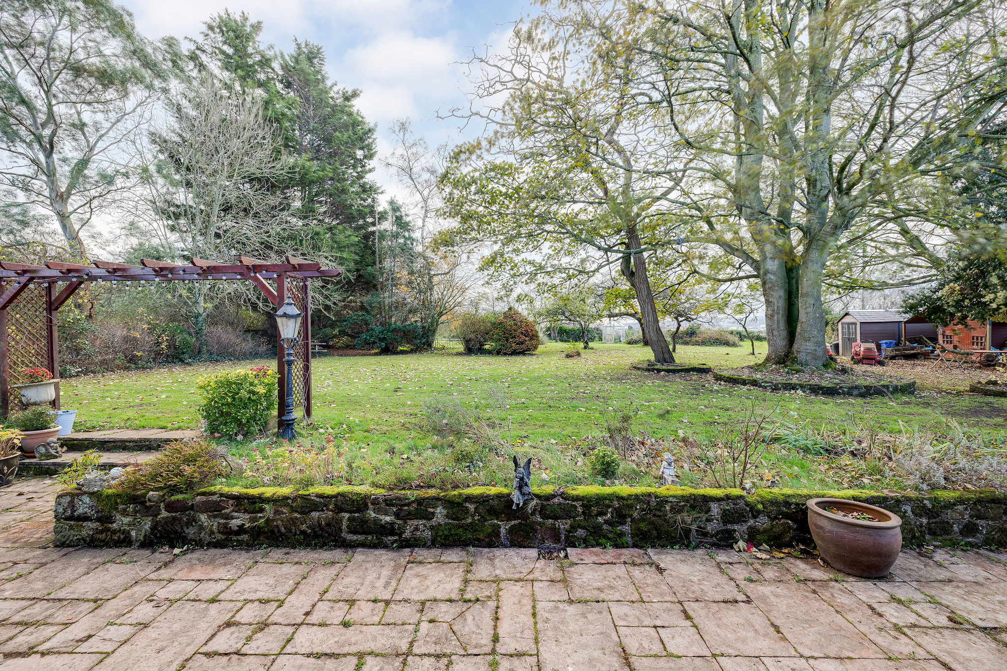 Dunstan Lane, Burton, CH64, photo 2