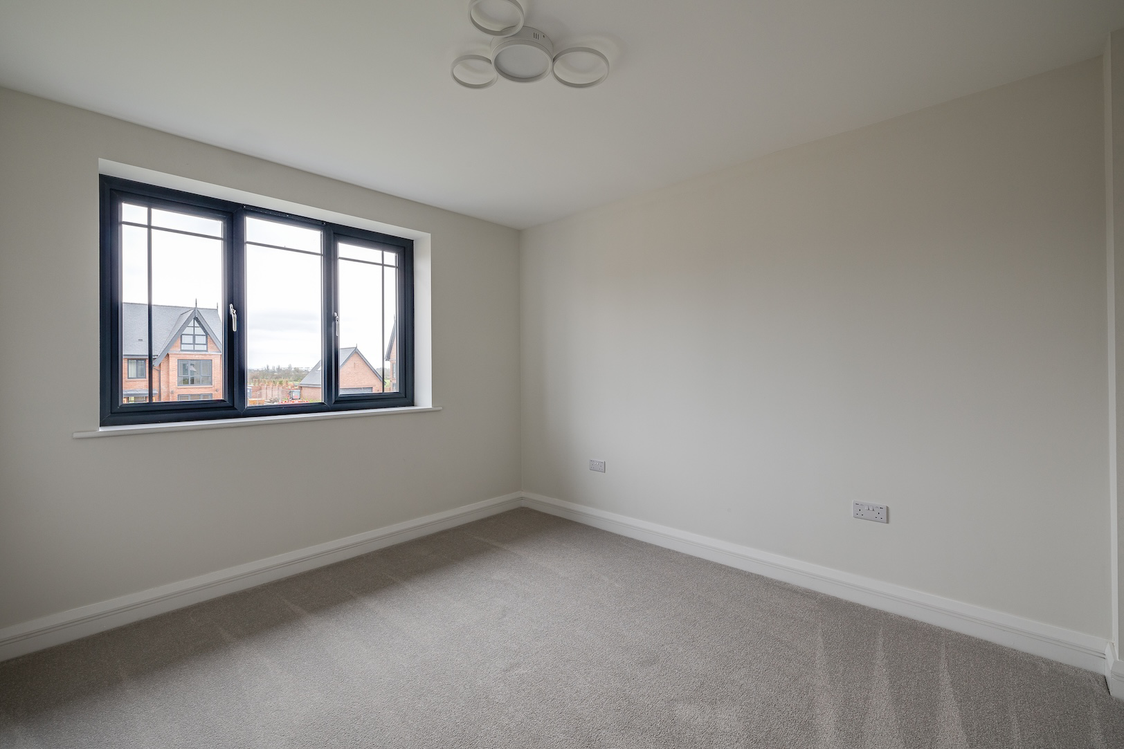 Beaufort Court, Lache Lane, CH4, photo 10
