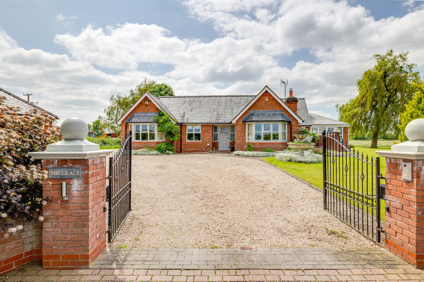 Parkside, Rossett, LL12