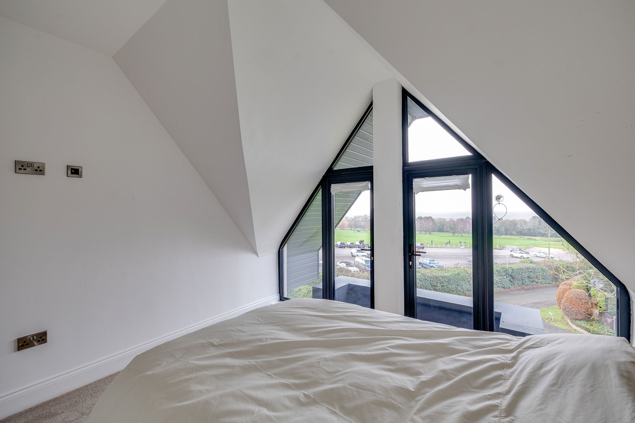 The Penthouse, Teviot Bank, Heswall, Wirral, CH60 8PB, photo 11