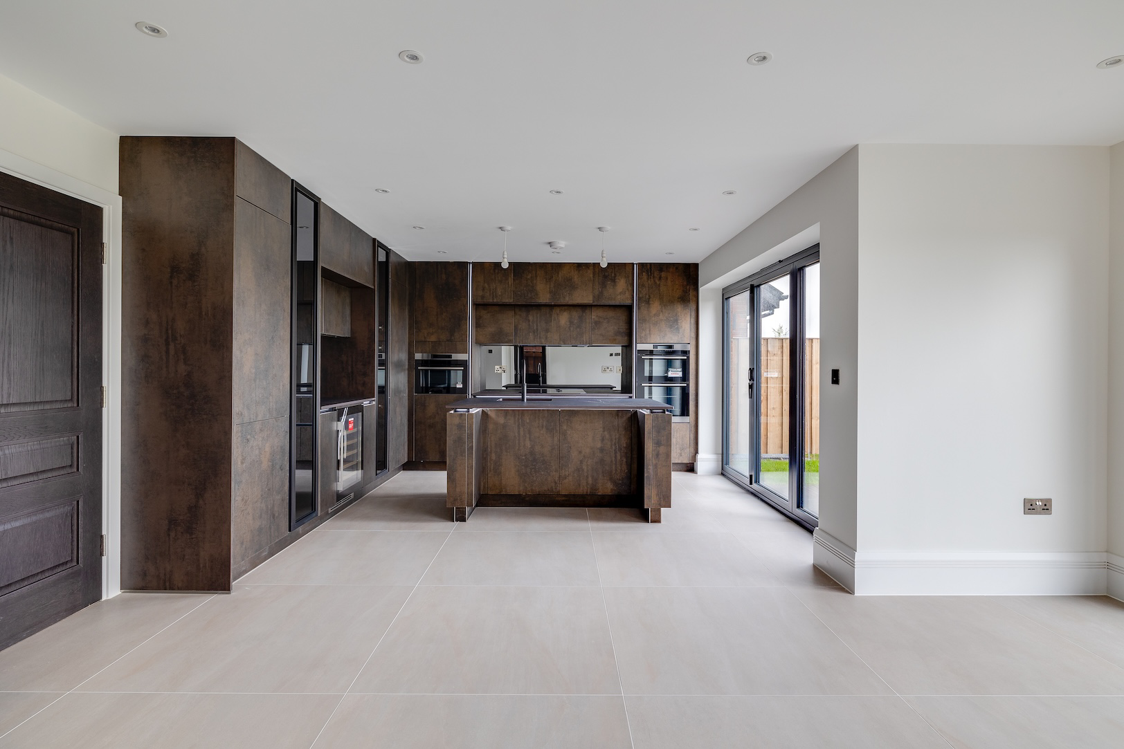 Beaufort Court, Marlston-Cum-Lache, CH4, photo 5