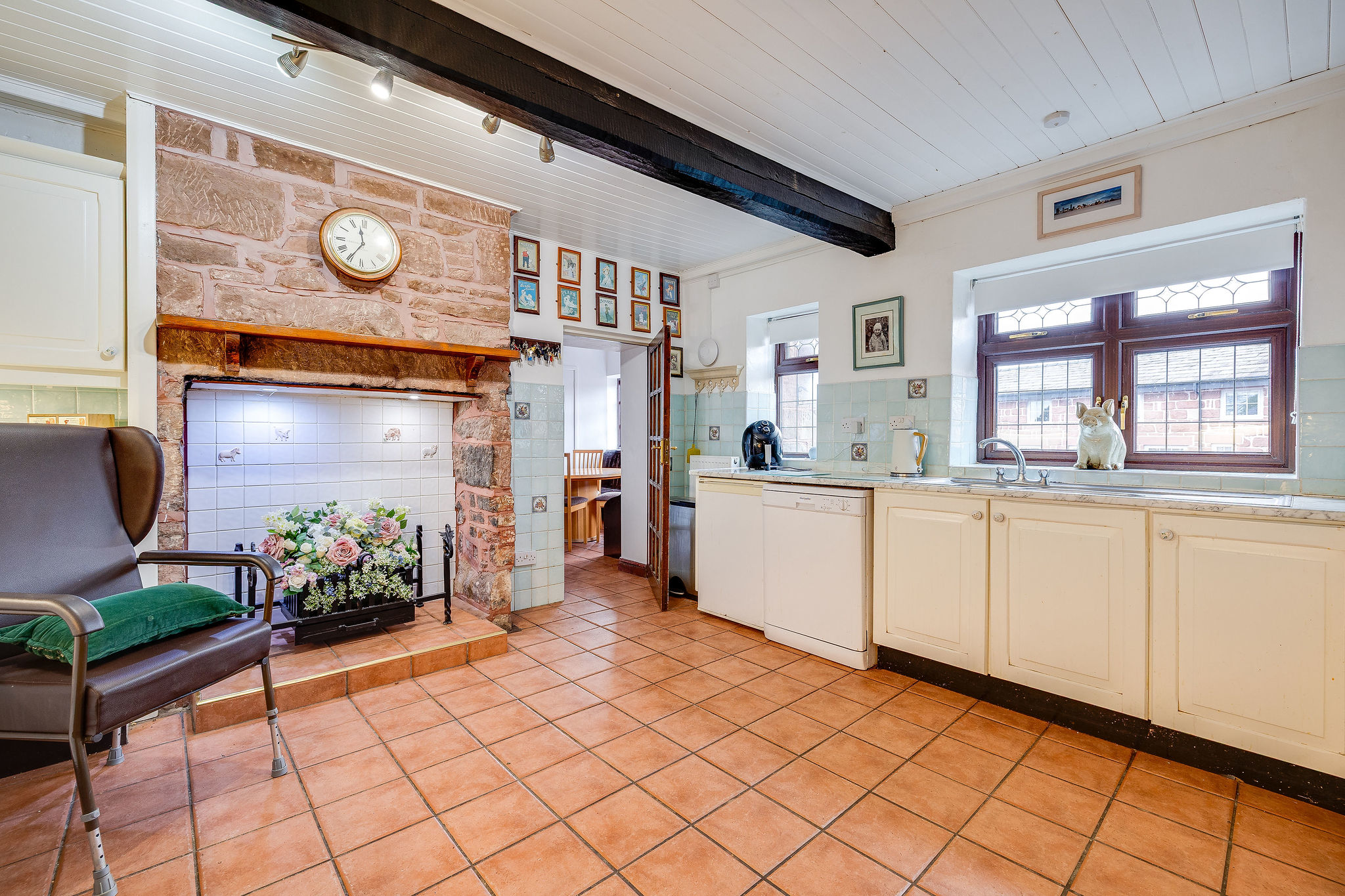 Dunstan Lane, Burton, CH64, photo 6