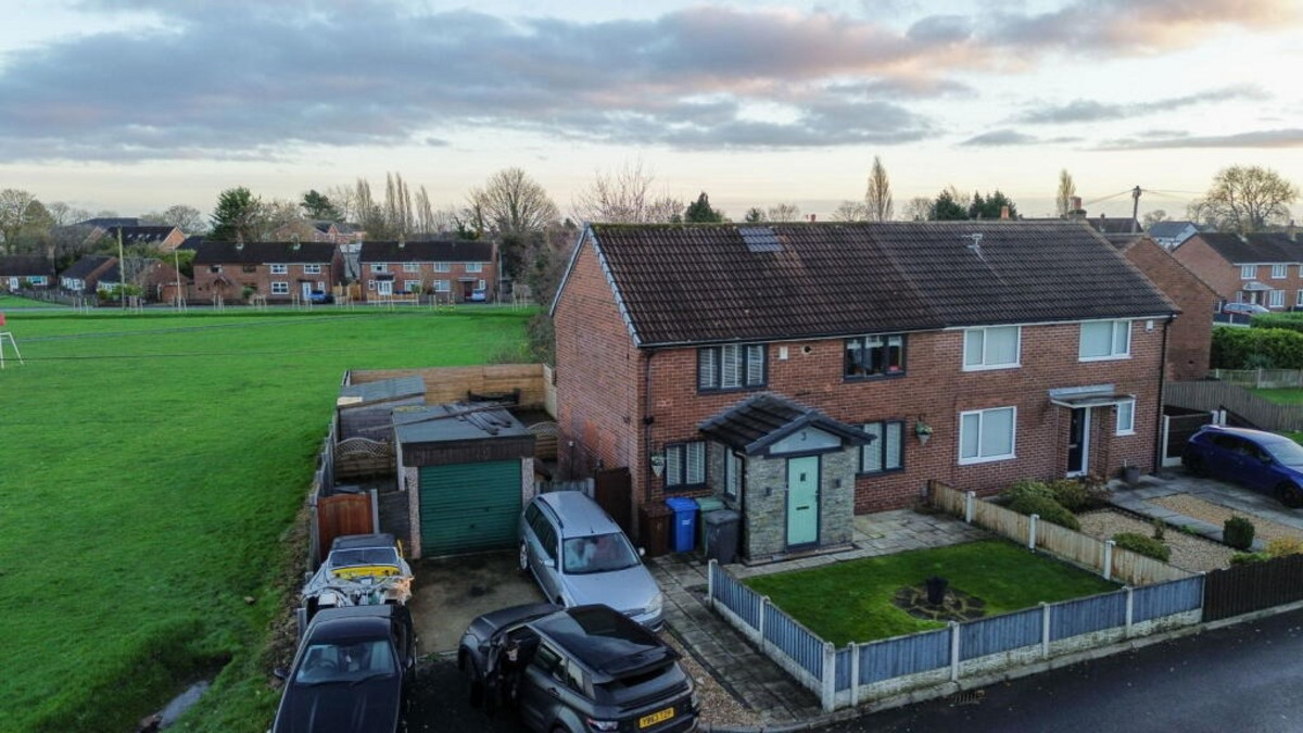Adler Road, Warrington, WA3