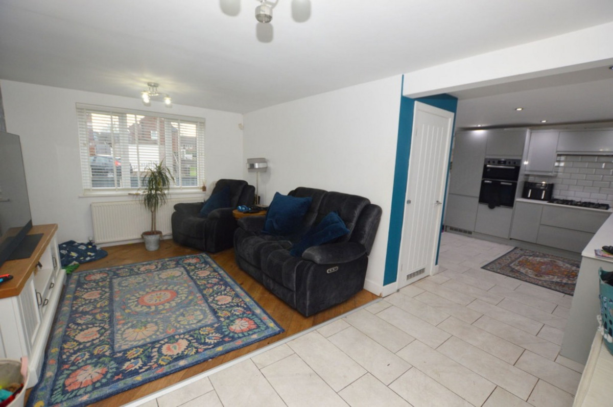 Adler Road, Warrington, WA3, photo 6