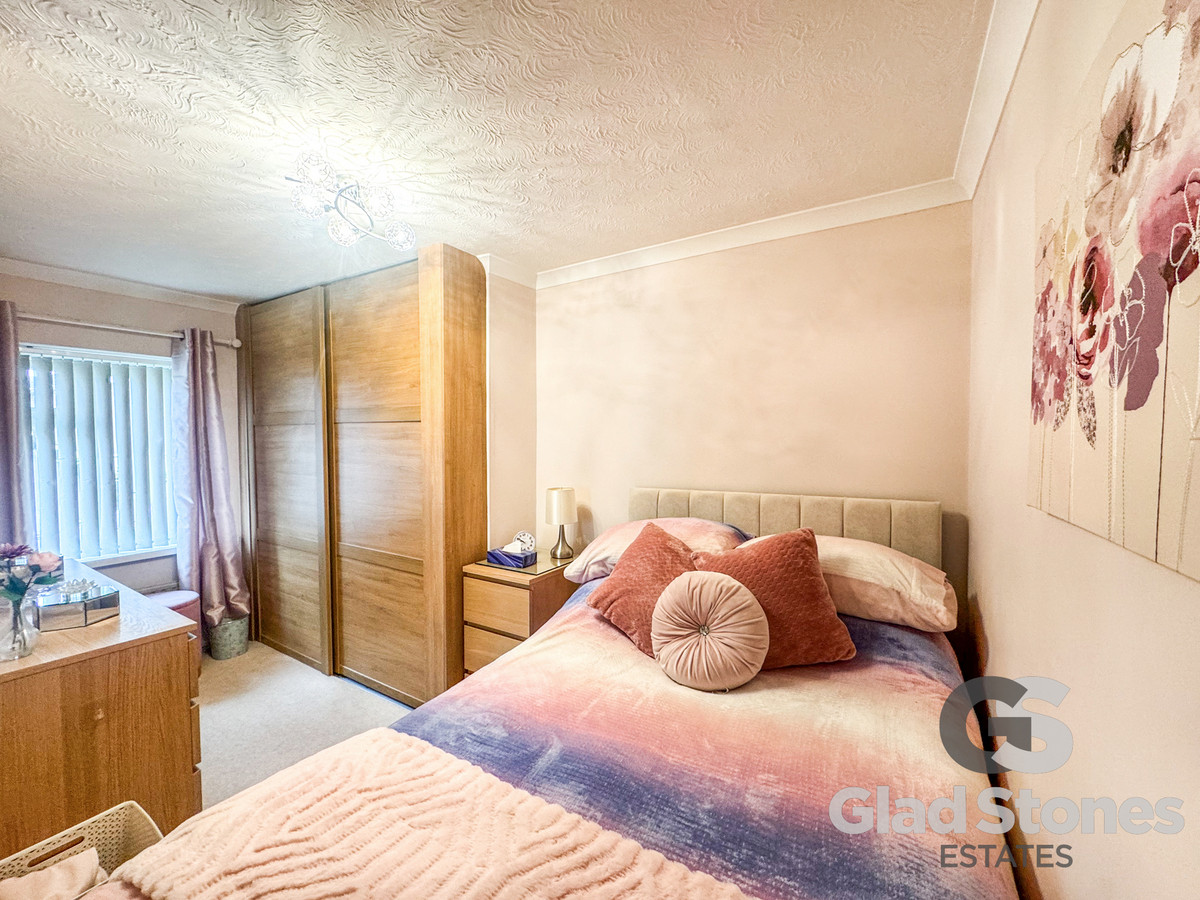 Shortwood Crescent, Plymouth, PL9 Spacious Semi Detached Family Home in Plymstock, photo 14