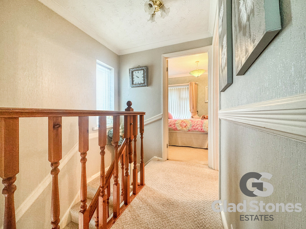 Shortwood Crescent, Plymouth, PL9 Spacious Semi Detached Family Home in Plymstock, photo 18