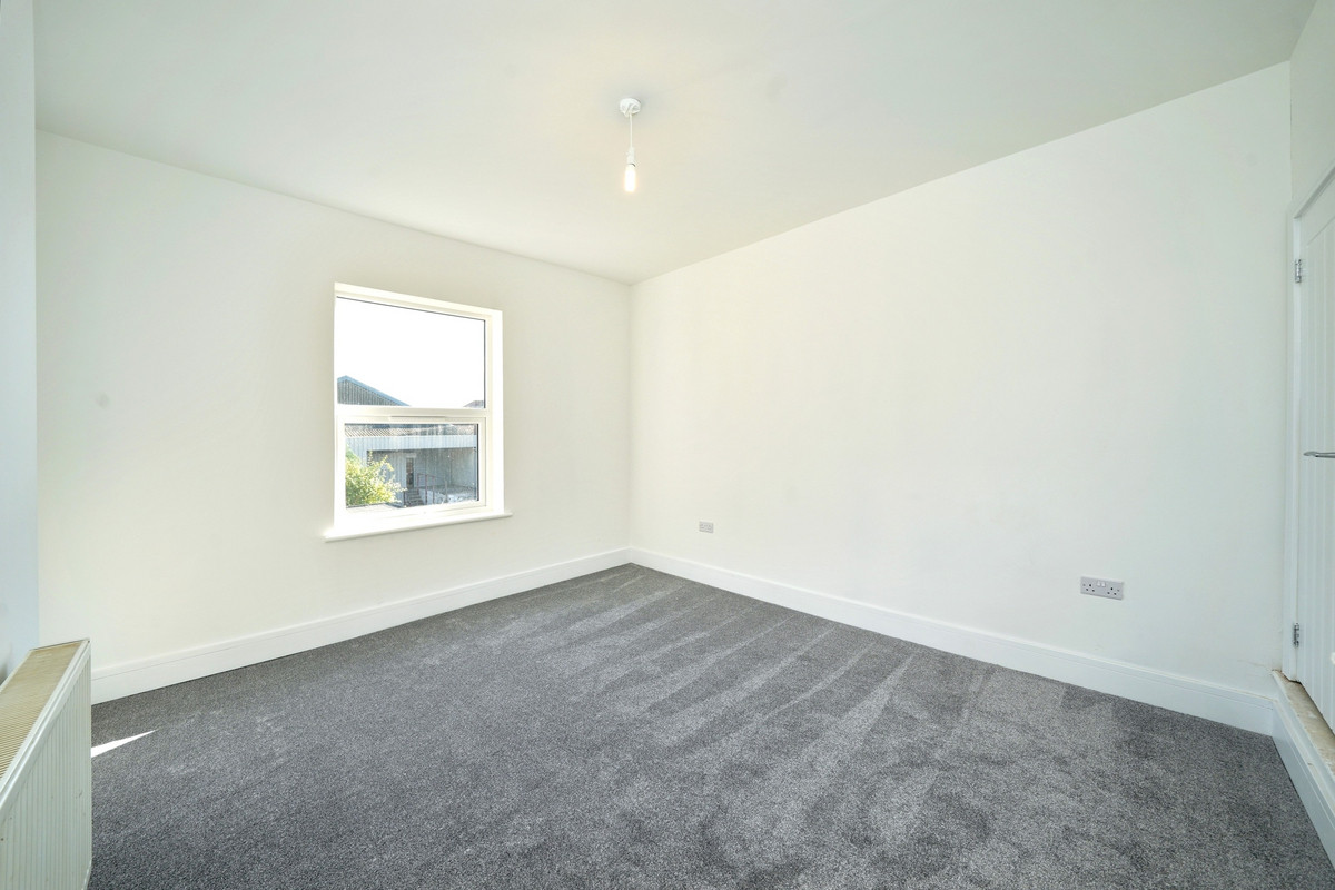 Cressett Lane, Brierley Hill, DY5, photo 7