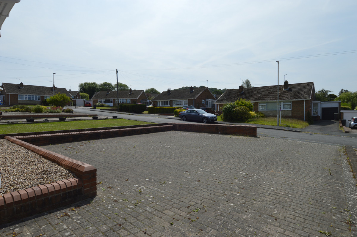 Woodland Close, Stourbridge, DY9, photo 2