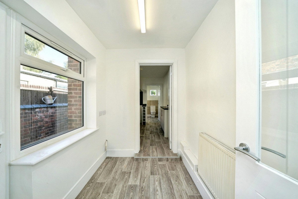 Cressett Lane, Brierley Hill, DY5, photo 16