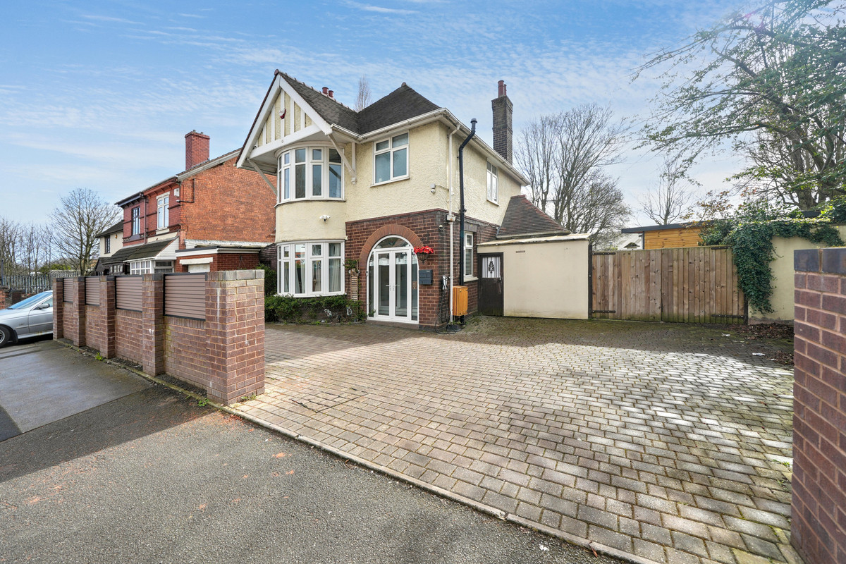 Bilston Lane, Willenhall, WV13