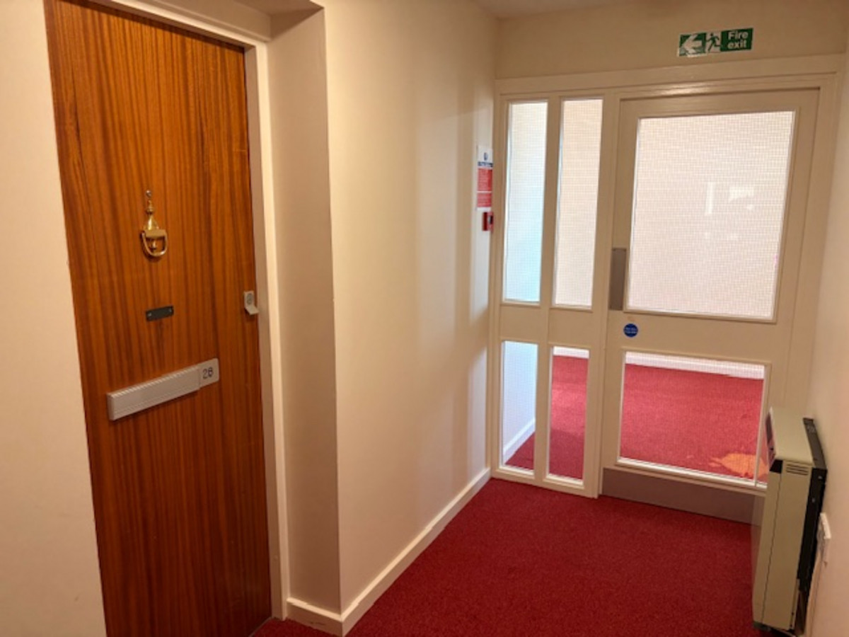 Admiralty Road, Bournemouth, BH6, photo 2