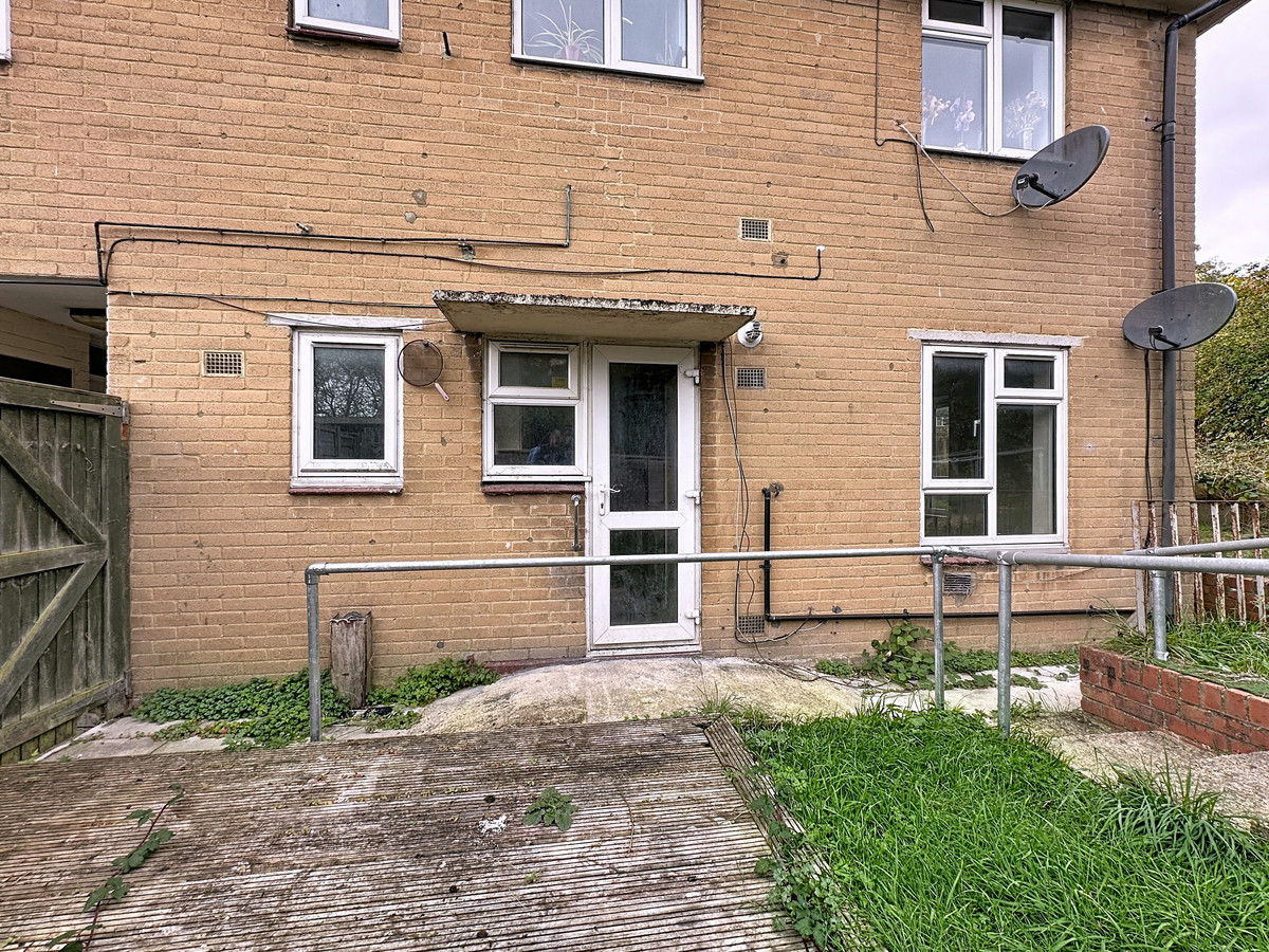 Honeywood Close, Potters Bar, EN6, photo 11