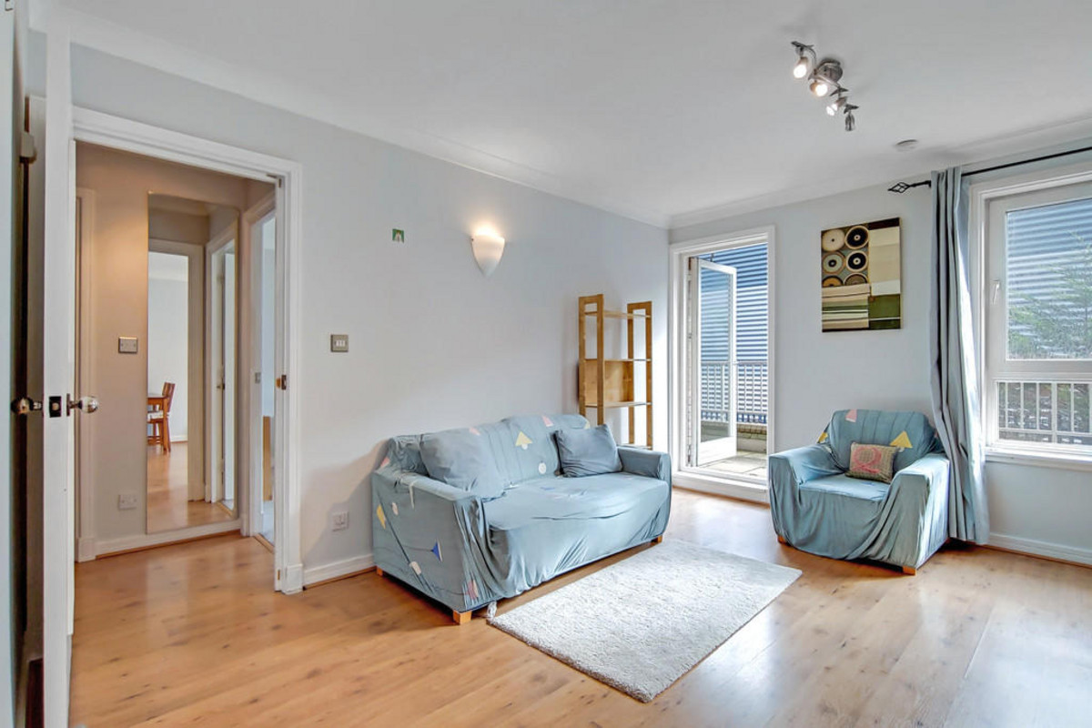 Homer Drive, London, E14, photo 3