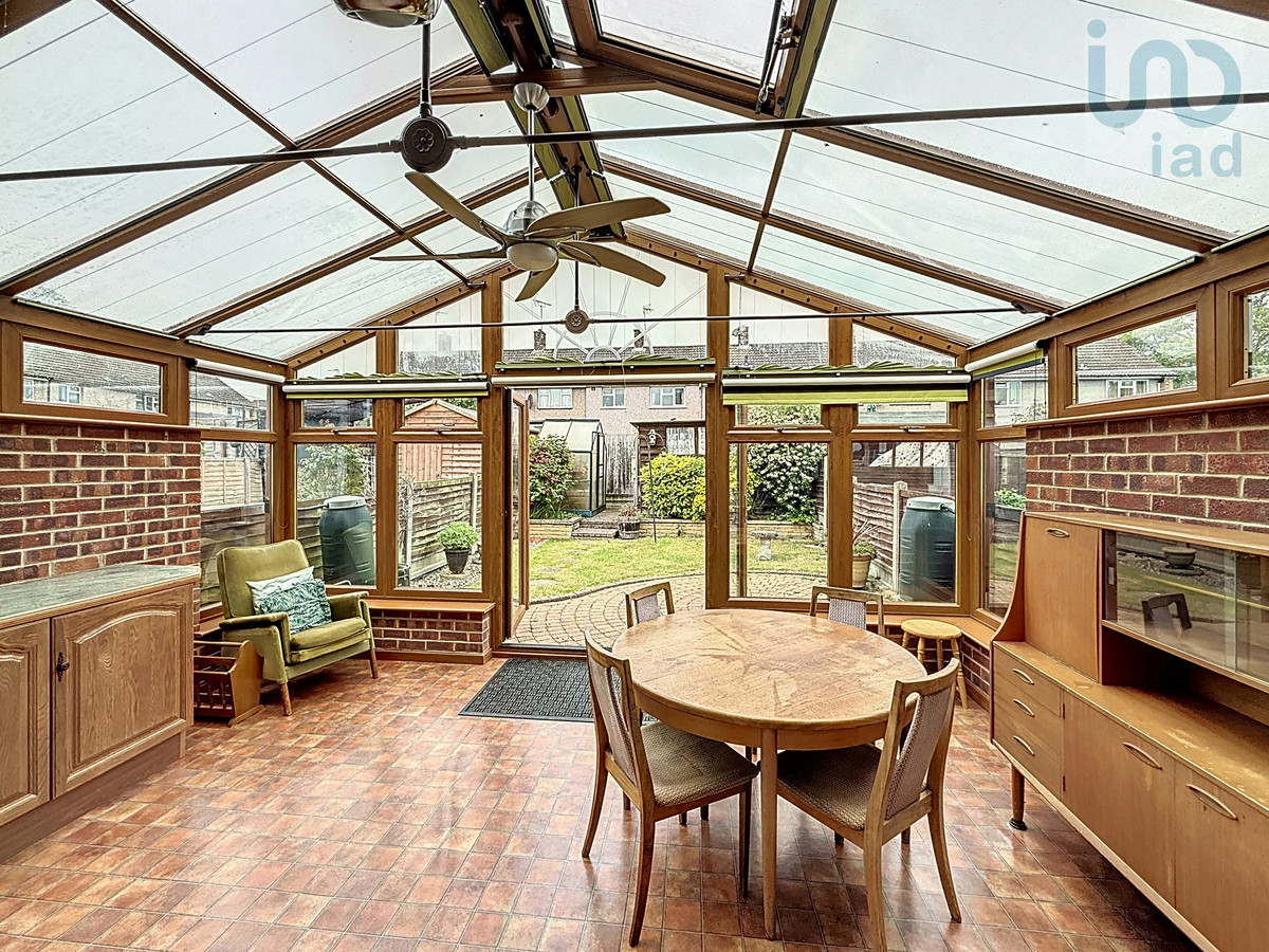 North Grove, Harlow, CM18, photo 3