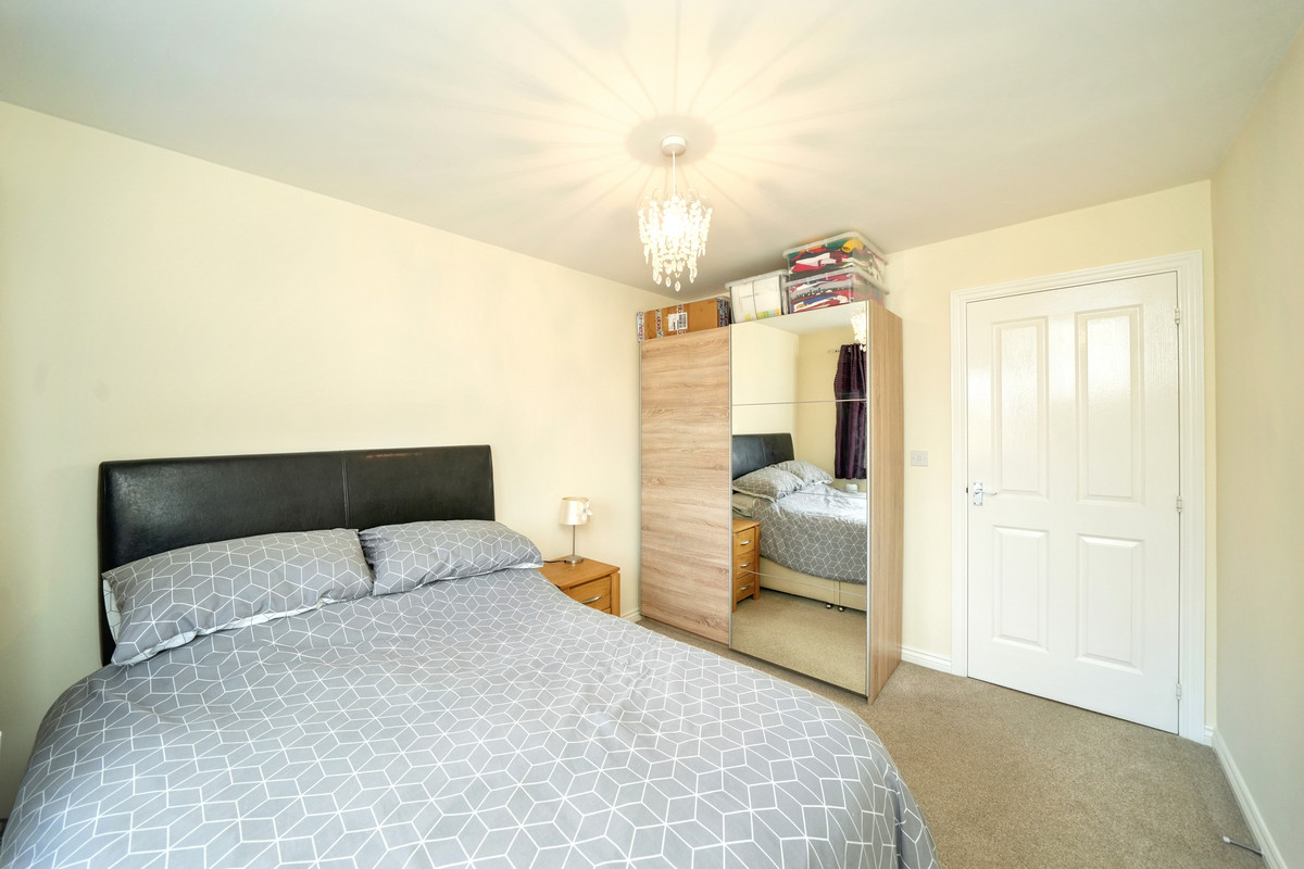 Field Sidings Way, Kingswinford, DY6, photo 28