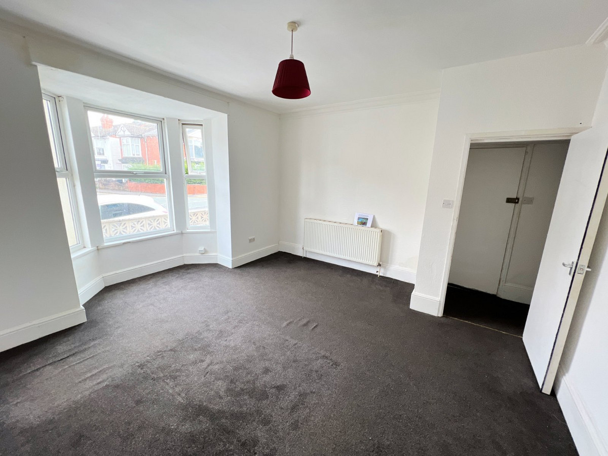 Newhampton Road West, Wolverhampton, WV6, photo 3