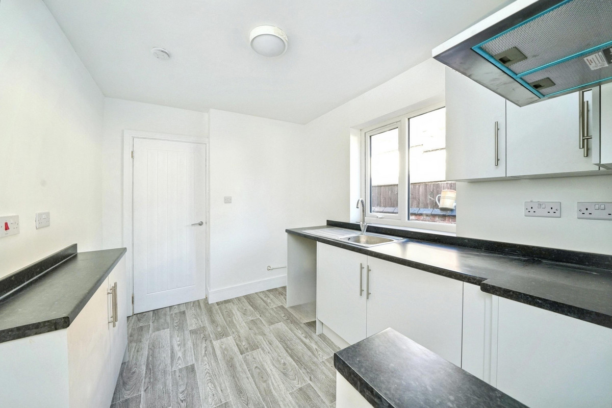 Cressett Lane, Brierley Hill, DY5, photo 20