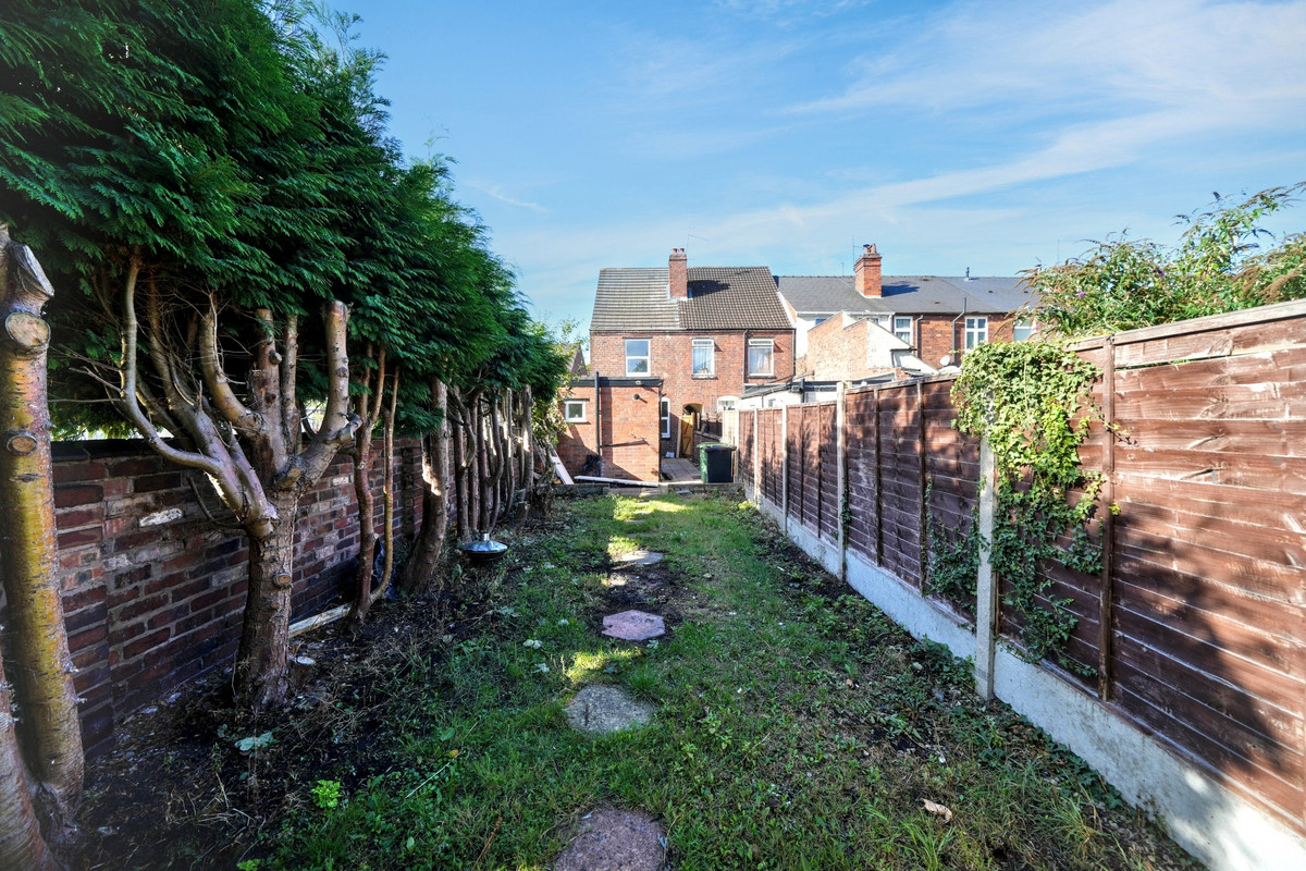 Cressett Lane, Brierley Hill, DY5, photo 8