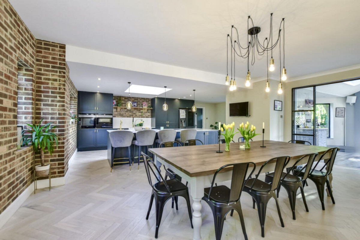 Warren Lane, Stanmore, HA7