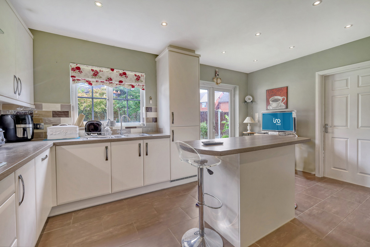 Fenton Road, Grays, RM16, photo 6