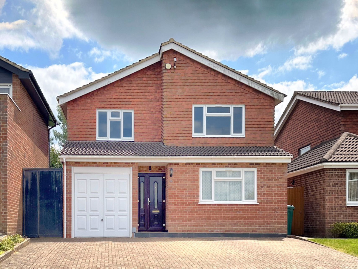 Chesterfield Drive, Sevenoaks, TN13