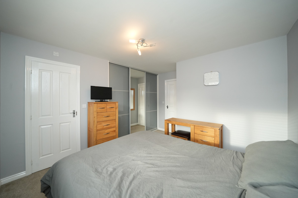 Field Sidings Way, Kingswinford, DY6, photo 25