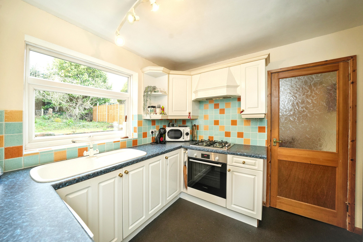Granville Drive, Kingswinford, DY6, photo 6