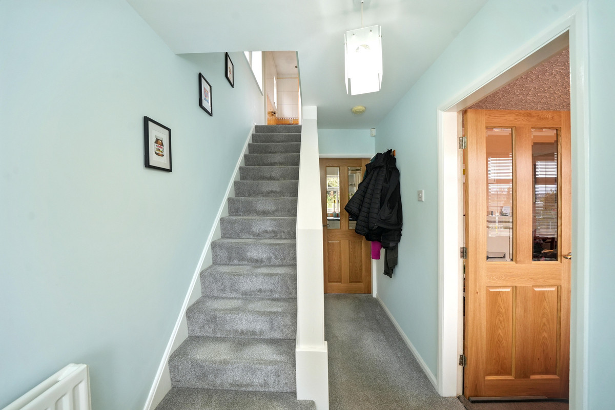 Granville Drive, Kingswinford, DY6, photo 13