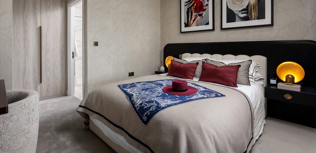 Chalk Farm Road, London, NW1, photo 9