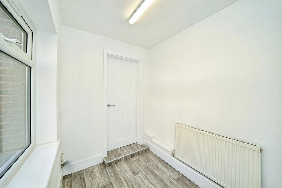 Cressett Lane, Brierley Hill, DY5, photo 17