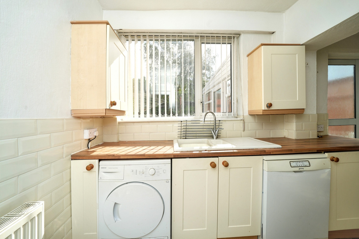 Cakemore Road, Rowley Regis, B65, photo 19