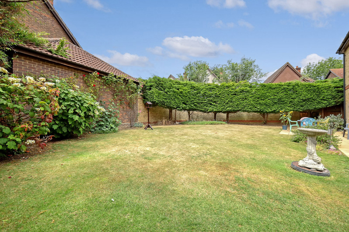 Yeomans Close, Bishop's Stortford, CM23, photo 30