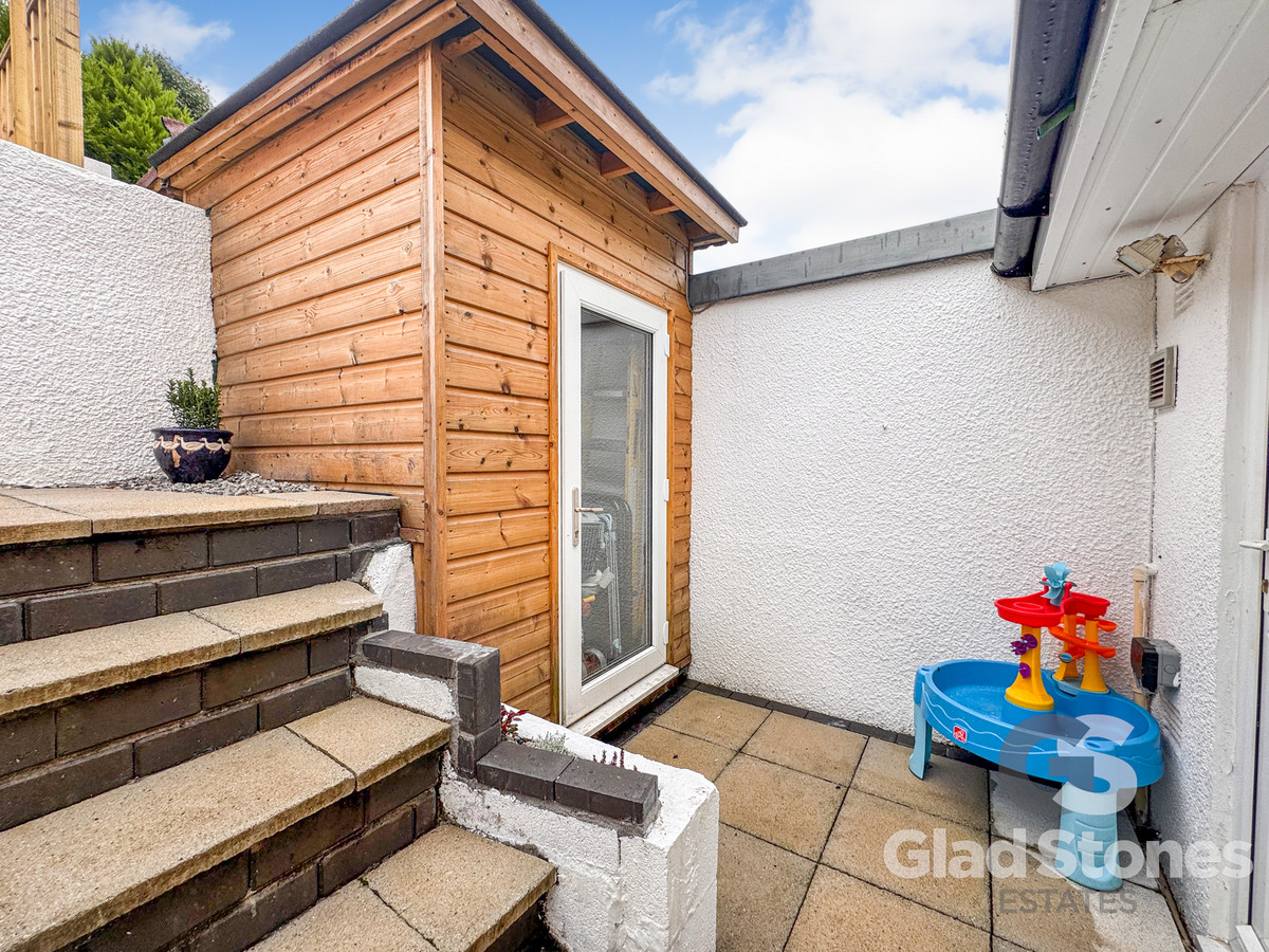 Princess Avenue, Plymstock, Plymouth, PL9 Immaculate Semi Detached Bungalow in Sought After Location, photo 16